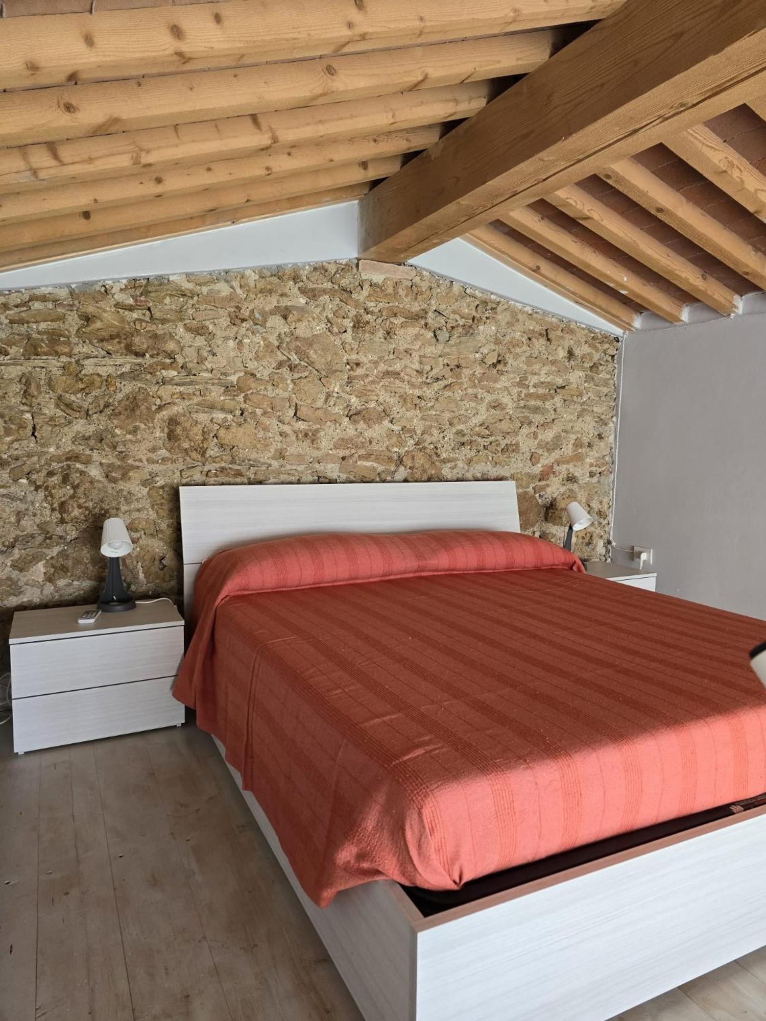 La Villa Apartments Tinaia - Excellent For Sardegna & Corsica - 6-8 Beds - Private Parking Included With Camera Livorno Luaran gambar